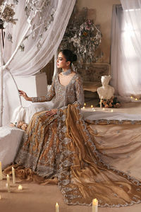 Robe de mariée dorée grande taille pour mère de la mariée, avec dentelle et perles, longueur ras du sol, style ethnique pakistanais Lehenga, sur mesure OEM - Product Image 1