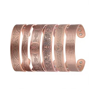 Bracelet magnétique ouvert en cuivre pur, gravé Arbre de Vie, fait main, gaufré, bijou de luxe et de mode - Product Image 1