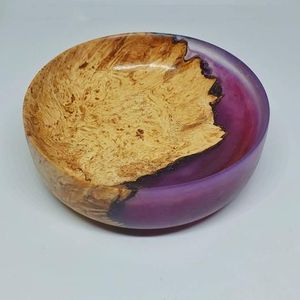 Designer Eco-Friendly <b>Wooden</b> and <b>Resin</b> Bowl <b>for</b> Dining <b>Table</b> Eco-Conscious Product - Product Image 4