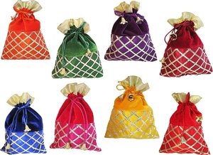 Luxury Velvet & Silk Potli Bags with Golden Lattice Design | <b>Drawstring</b> Gift <b>Pouch</b> for Wedding Return Gifts & Jewelry Packaging - Product Image 4
