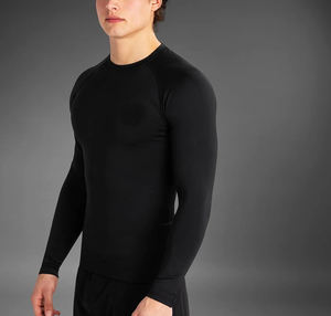 เสื้อรัดรูปแขนยาวสำหรับผู้ชาย สีดำ แบบเรียบง่าย สำหรับกิจกรรมกลางแจ้ง ระบายอากาศได้ดี พร้อมโลโก้สีตามสั่ง - Product Image 1
