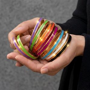 Bracelets en résine design pour un style moderne, bracelets en résine uniques pour la création de bijoux faits main, bracelets en résine artisanaux - Product Image 2
