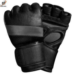 ถุงมือฝึกซ้อม MMA หนัง PU แบบกำหนดเองปี 2024 อุปกรณ์ต่อสู้ระดับมืออาชีพ ผลิตที่เมืองเซียลคอต - Product Image 4