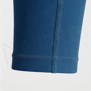 ชุดออกกำลังกายผู้หญิง กางเกงเลกกิ้งผ้ามันวาว บราโยคะ ชุดฟิตเนส คุณภาพเยี่ยม ชุดกีฬา - Product Image 6