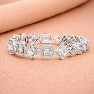 Pulsera Geométrica de Oro Rosa con Diamantes y Piedras de Corte Esmeralda, Joyería de Lujo para Mujer, Regalo - Product Image 1