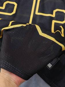 Maillot de football américain streetwear oversize noir en maille respirante à col en V, personnalisable, coupe courte et carrée, sublimé - Product Image 6