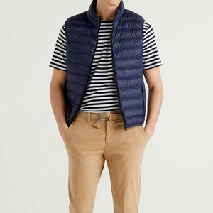 Veste matelassée sans manches bleue pour homme Econex Sports, fermeture éclair, coupe-vent, vêtements d'hiver décontractés, rembourrage en polyester, à capuche - Product Image 1