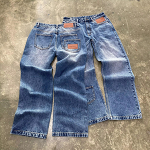 Pantalones Anchos Impermeables Estampados Premium para Hombre, para Entusiastas del Streetwear - Corte Holgado Cómodo y Estilo Urbano Moderno - Product Image 1