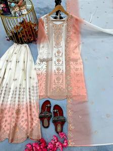 ชุดสตรีทรงเข้ารูปผ้าจอร์เจตต์ปักลายสวยงามแบบอินโดวีฟส์  ทรงกระโปรงบาน  ประดับด้วยงานปักเลื่อม เหมาะสำหรับงานแต่งงานแบบอินเดีย ปากีสถาน และงานพิธีกรรมอื่นๆ - Product Image 3