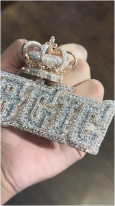 จี้เพชรโมอิสซาไนต์ทรงบาแกตต์แบบฮิปฮอป  จี้เงินแท้ 925 ประดับเพชรโมอิสซาไนต์  พร้อมสลักอักษรตามสั่ง สำหรับทุกเพศ - Product Image 6