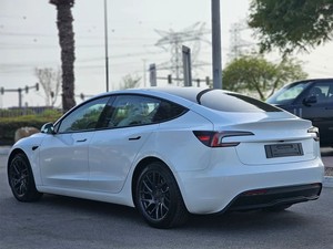 El coche eléctrico Tesla Model 3 Long Range - Product Image 5