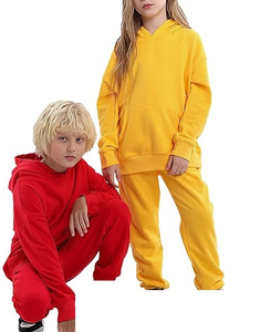 Conjuntos Deportivos Transpirables de Alta Calidad en Color Rojo Liso para Niños, Material de Algodón y Felpa, Ropa Deportiva de Invierno para Niños, Conjunto para Correr - Product Image 3