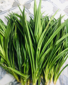 Hojas de Pandan de Alta Calidad – Hojas Naturalmente Aromáticas para Postres y Bebidas - Product Image 1