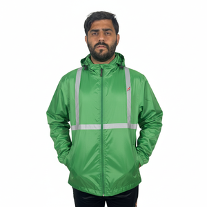 Veste coupe-vent légère et imperméable pour homme, avec capuche, respirante, en polyester, pour la randonnée et les activités de plein air. - Product Image 2