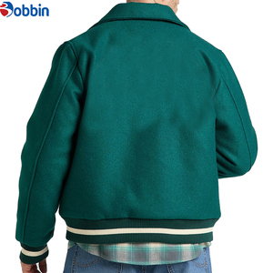 BOBBIN INDUSTRIES. Veste de baseball d'hiver pour homme, style streetwear, veste varsity verte, style street, patch brodé, col rabattu - Product Image 3