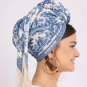 Écharpes carrées personnalisées haut de gamme en soie légère, accessoires de mode élégants, idéales pour les commandes en gros - Product Image 1