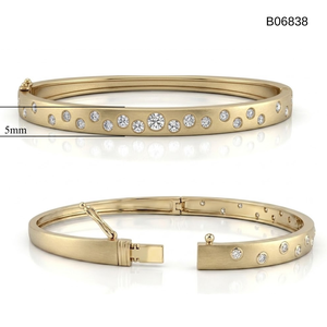กำไลข้อมือเพชรธรรมชาติสีทอง14K สีเหลืองกระจายอยู่ผิวด้านตกแต่งด้วยเม็ดเพชรตามสั่งเป็นของขวัญครบรอบ - Product Image 5