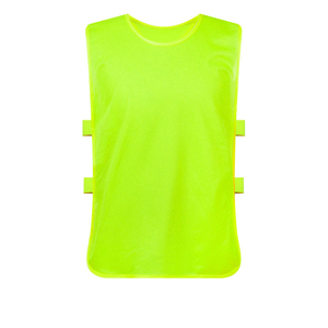 Custom 100% Polyester Quick Dry Breathable Training Bibs With Mesh Sports Training Bibs For Football Players Soccer Jersey - Product Image 3