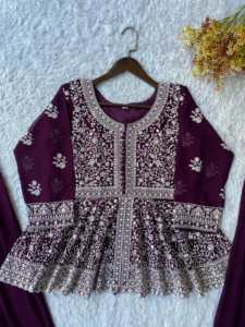 Collection Prête-à-Porter : Haut Peplum en Georgette avec Broderie de Designer et Pantalon Plazzo, et Dupatta en Georgette Brodé - Product Image 6