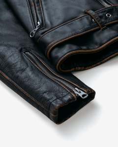 Veste en cuir pour femme, cuir véritable de qualité supérieure, vêtements d'extérieur élégants et décontractés, vente en gros personnalisée, style luxueux, qualité supérieure - Product Image 3