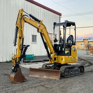 Miniexcavadoras CAT de 1.7, 1.8 y 2 toneladas, Diseño Robusto para Máxima Eficiencia, Trabajo Pesado, Fácil Operación - Product Image 3