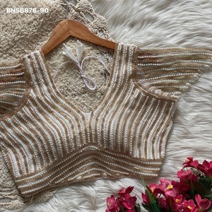 Conjunto de blusa de seda de diseño elegante con perlas hechas a mano, listo para usar, novedad para fiestas, proveedor de Surat - Product Image 1