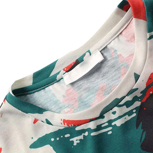 เสื้อยืดคอกลมผู้ชายแบบซับลิเมชั่น ระบายอากาศ แห้งเร็ว 100% โพลีเอสเตอร์ สำหรับเล่นกีฬา วิ่ง ออกกำลังกาย รับออกแบบลายตามสั่ง คุณภาพสูง - Product Image 3