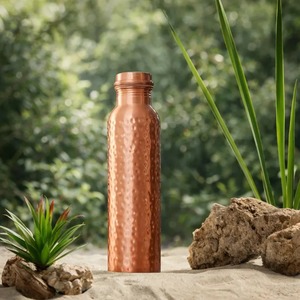 Botella de Agua de Cobre Martillado de 950 ml (27 oz), Duradera, Reutilizable, para Deportes al Aire Libre, Viajes, Vaso Electrochapado con Cepillo - Product Image 5