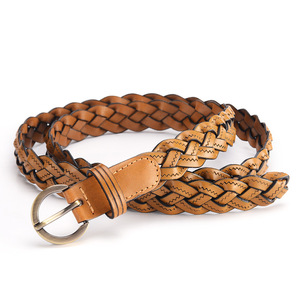 Ceinture en cuir tressé à la main pour femme, style rétro européen et américain, avec boucle ardillon tendance, motif cœur ajouré simple, ceinture décorative pour vêtements - Product Image 5