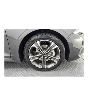 Kia K5 Signature 2023, 44,588 km, Caja de Cambios Automática, Volante a la Izquierda, Asientos de Cuero - Product Image 5