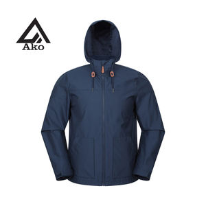 Veste de ski et snowboard homme 2026 personnalisée, vintage, populaire, à coque rigide, chaude, coupe-vent, en polyester durable, entièrement zippée, par AKO - Product Image 1