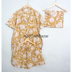 Conjunto de Pijama de Algodón Hecho a Mano en India, Transpirable, con Estampado Floral Vintage, Manga Corta, Largo Completo, Romántico para Mujer - Product Image 1