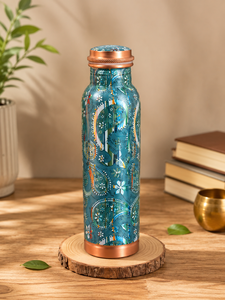 Bouteille d'eau en cuivre imprimée avec motifs floraux ethniques multicolores et motifs de paons, élégante, étanche, écologique, réutilisable - Product Image 5
