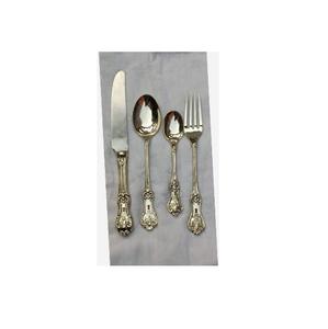 Ensemble de 4 cuillères de luxe en laiton poli doré, avec manche gravé floral antique, pour desserts et thés, vaisselle jetable - Product Image 2
