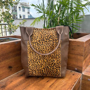 Bolso de mano grande de piel de vaca con estampado de leopardo y pelo de moda al por mayor de fabricante, bolso de hombro de cuero genuino para mujer - Product Image 4