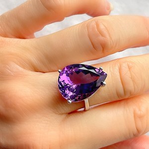Bague cocktail en argent avec améthyste véritable en forme de poire, grande goutte d'eau, pierre de naissance de février, bijou statement pour femme - Product Image 4