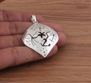 Collar con Colgante de Plata de Ley 925 Chapado en Platino Vintage para Mujer y Hombre, Dije Personalizado, Joyería Fina de Alta Calidad para Aniversario - Product Image 2