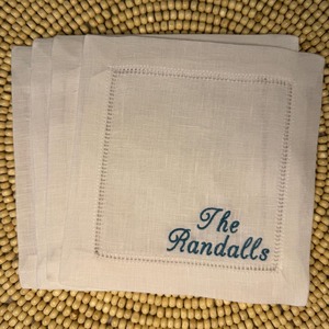 Sous-verre carré en lin 100% monogrammé, serviettes de boisson personnalisées, ourlet festonné, réutilisables, style japonais, cadeau pour hôtesse de cocktail - Product Image 4