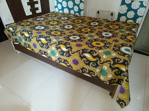 Cubrecama Floral con Estampado de Pájaros, Estilo Bohemio, Moderno, para Todas las Estaciones, de Mezclilla Estampada, con Relleno de Algodón Hecho a Mano, para Uso Doméstico - Product Image 1