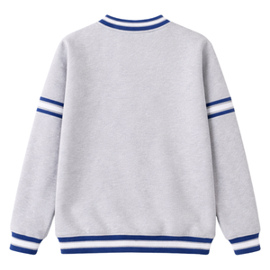 Pull à col rond en chenille gris Phi Beta Sigma avec motif de fraternité grecque, design chenille classique, confort et style premium - Product Image 5