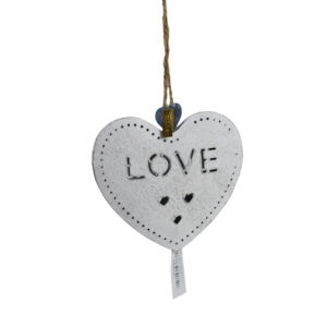 Adorno Navideño Colgante de Aluminio con Diseño de Corazón Moderno de Zikra Handicrafts, con Acabado Pintado - Product Image 1