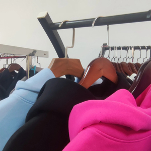 Sudadera con Capucha Oversize Unisex de Algodón y Forro Polar, Estilo Urbano, Cálida y a la Moda, con Estampado Puff, Ropa de Invierno para Fabricantes - Product Image 2