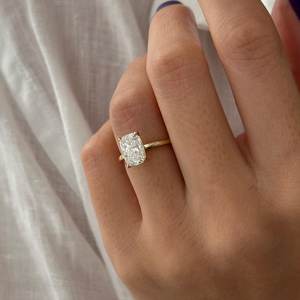 2.5 Carat Elongated Cushion Lab Grown Diamond <b>Dainty</b> Solitaire <b>Ring</b>, 14k Yellow Gold 1.7mm Thin Engagement <b>Ring</b>,IGI Certified - Product Image 2