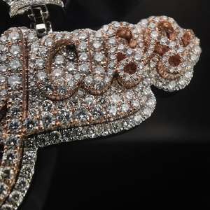 Pendentif personnalisé en moissanite sertie de pierres, en argent sterling 925, avec breloque lettre couronne et attache bicolore, pour bijoux de fête - Product Image 2