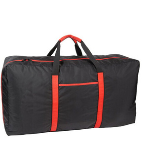 Sac de voyage en nylon noir avec bordure rouge, capacité 56-77L, fermeture à glissière, double poignée, utilisation en voyage, unisexe - Product Image 1