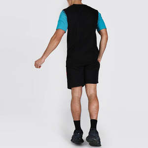Ensemble T-shirt et short deux pièces personnalisé pour homme, respirant et décontracté, haute qualité, collection été 2026, avec échantillon gratuit - Product Image 4