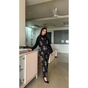 Conjunto coordinado negro Rose Noir para mujer - Product Image 3