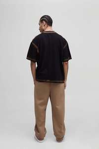 T-shirt noir uni pour hommes, col rond, manches courtes, respirant, vêtements d'été décontractés - Product Image 2