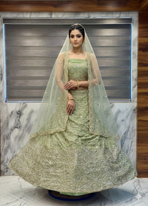Lehenga en tulle doux de qualité supérieure, orné de pierres Zarkan et de broderies, tenue de mariée indienne et pakistanaise, avec Cancan et Canvas Patta, vente en gros - Product Image 4
