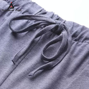 บริการ OEM ชุดเสื้อยืดและกางเกงขาสั้นสำหรับฤดูร้อน ระบายอากาศได้ดี ผลิตจากผ้าฝ้าย สำหรับผู้ชาย ขายส่งชุดกางเกงขาสั้นผู้ชาย - Product Image 5